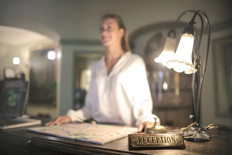 First Impressions, Perfected: The Science and Ceremony Behind Elite Hotel Arrivals