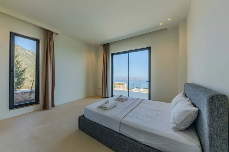 The Premium of Unreachability: How Elite Resorts Are Selling Silence as the New Ultimate Luxury